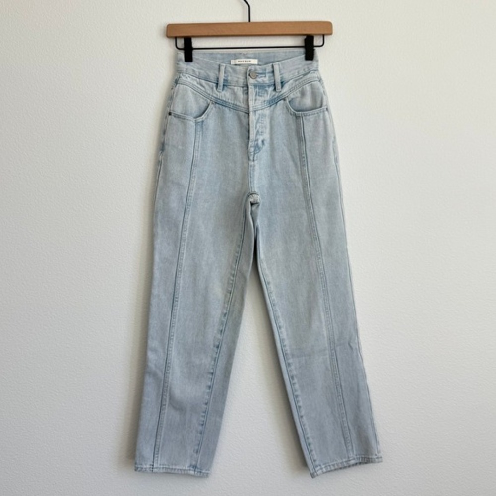 PacSun High Waisted Mom Jeans Light‎ Wash Western V-Yoke Seam Retro Boho 90s